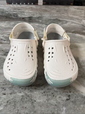 CROCS Echo RO Clog with Aqua Toe Detail